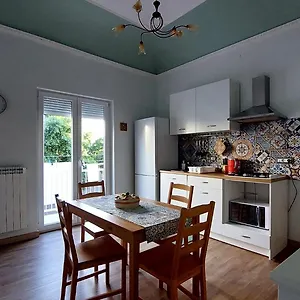 Elenahouse Alla Kalsa Palerme